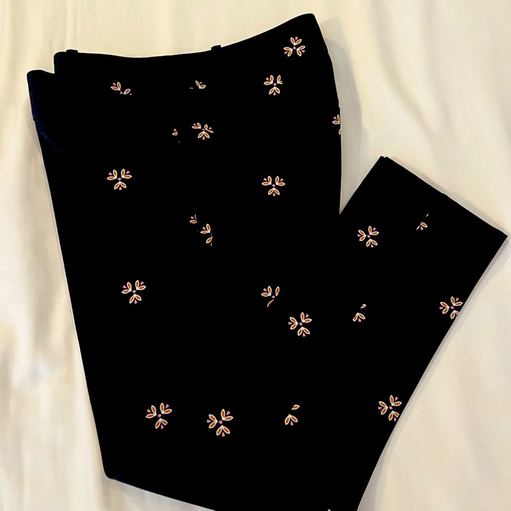 Ankle length, zip front pants